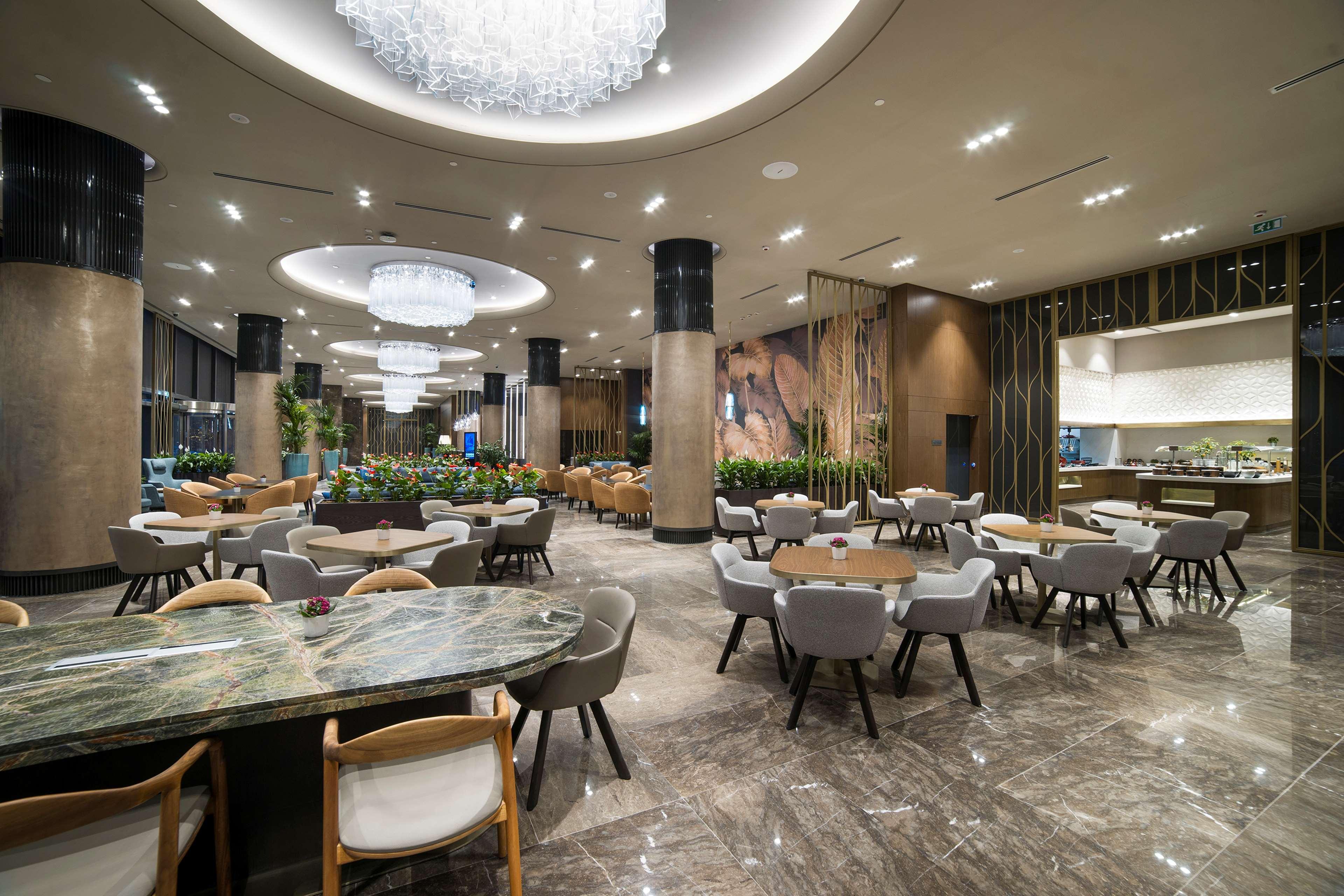 Radisson Collection Hotel, Vadistanbul Exterior photo The lounge at Istanbul Ataturk Airport