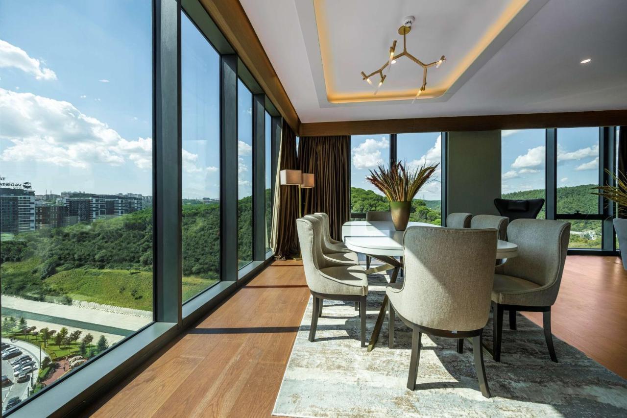 Radisson Collection Hotel, Vadistanbul Exterior photo The interior of the hotel